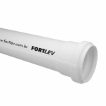 Tubo de esgoto PVC branco