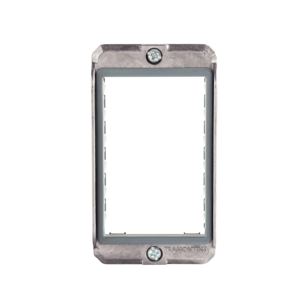 15373858329-tampa-para-condulete-12-e-34-sem-pintura-3-postos-tramontina-em-jundiai-itupeva-louveira-varzea.png Tampa para Condulete 1/2