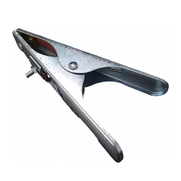 15212677244-15203629776-garrnegativa20para20solda20300a201.png Garra Negativa Para Solda 300A - Stanley - Imagem 1